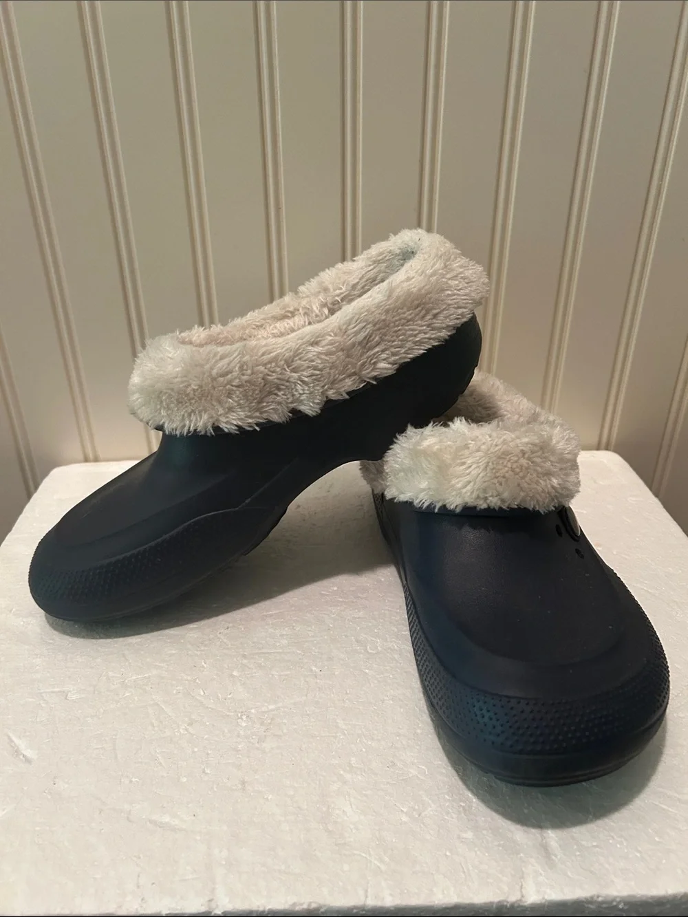 Crocs Blitzen II Luxe SlipOn Rubber Clogs 201661 Faux Fur Lined Unisex 10M/12W